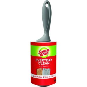 Scotch-Brite Everyday Clean Lint Roller, 95 Sheets, Multi-Purpose Pet Hair, Fuzz, and Lint Remover for Clothes, Furniture, Vehicle Upholstery, and More